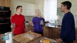 Zazie Skymm – First Time Jizz Ters – RKPrime – Brazzztube